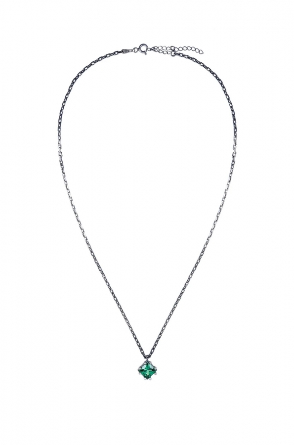 Κολιέ γούρι με πράσινη πέτρα